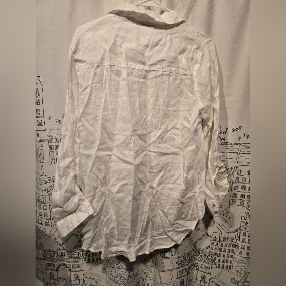 NWOT Women's C&C California White Linen Blouse Roll Sleeve Size Medium - Picture 8 of 8